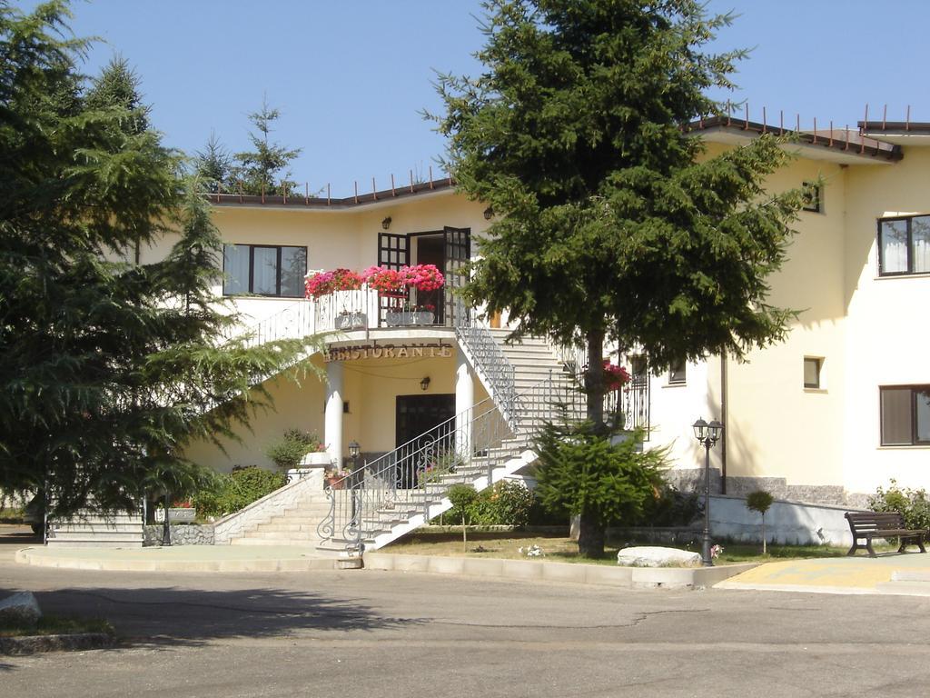 Hotel La Fattoria Camigliatello Silano Exterior foto