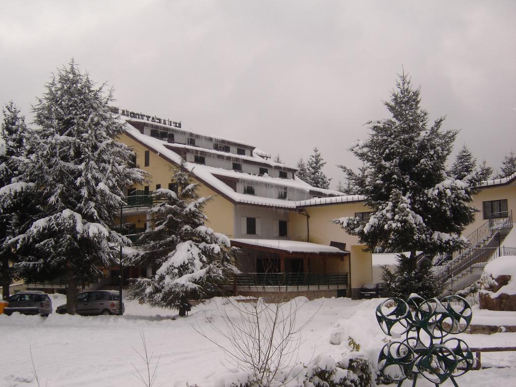 Hotel La Fattoria Camigliatello Silano Exterior foto